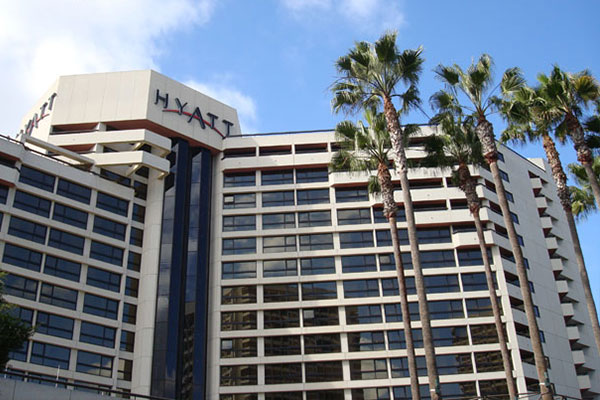 Hyatt_Regency_Irvine